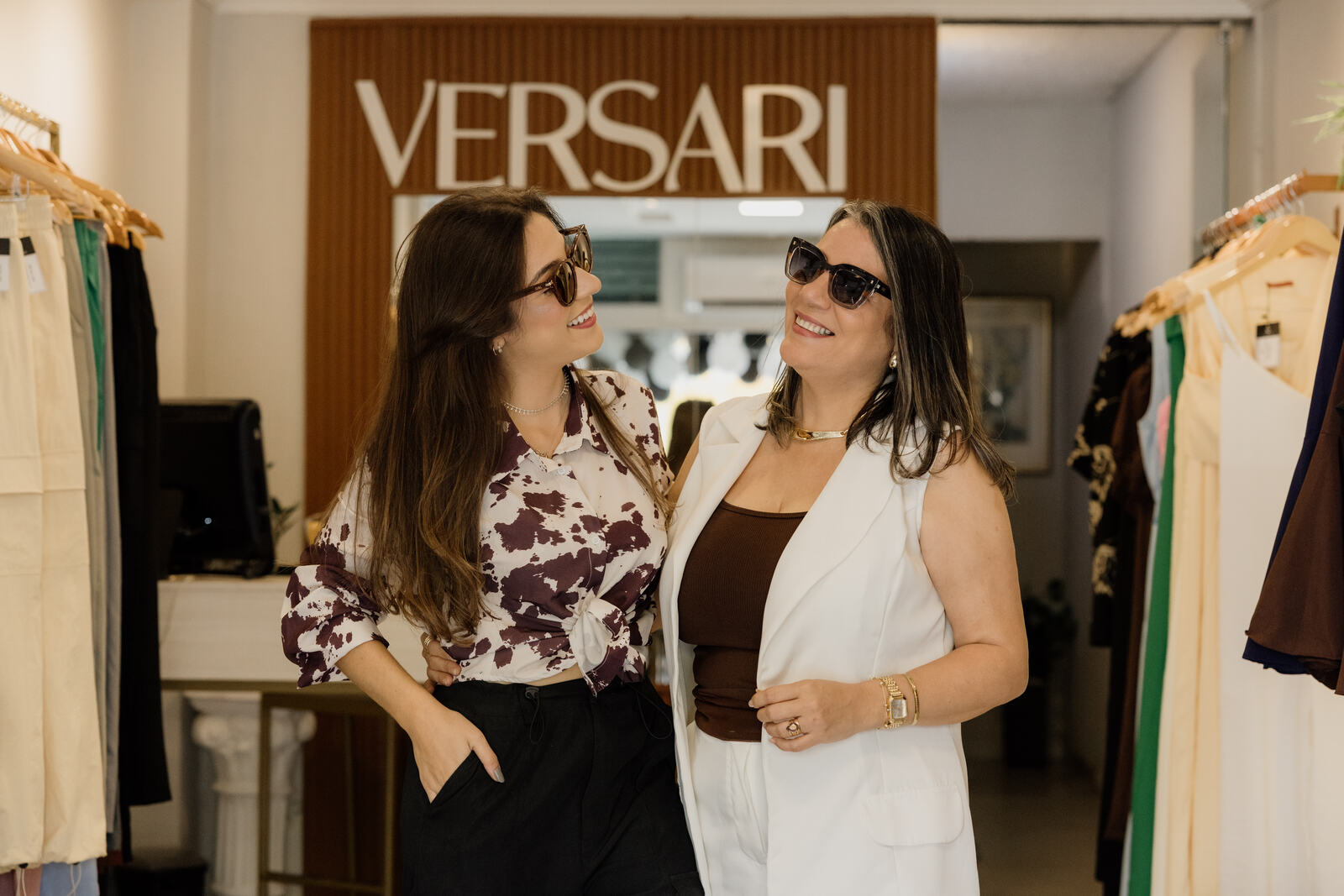 Versari — boutique de moda feminina